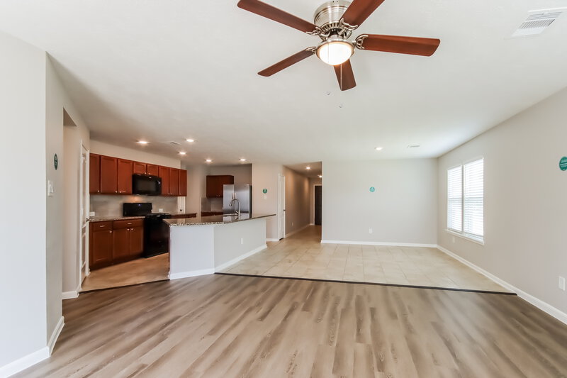 1,765/Mo, 20132 Langwell Dr Porter, TX 77365 Living Room View 2