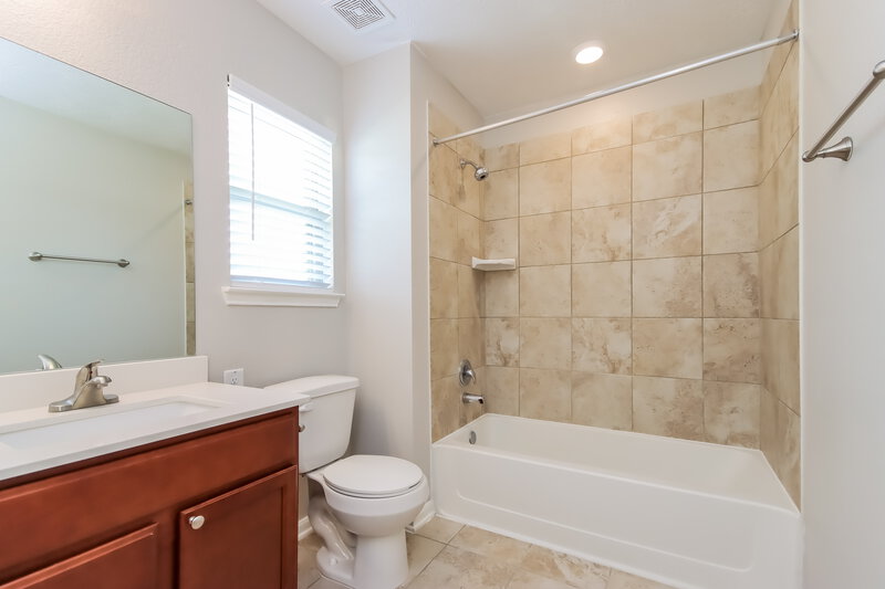 1,765/Mo, 20132 Langwell Dr Porter, TX 77365 Bathroom View
