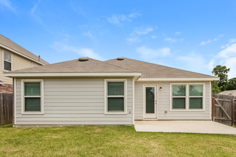 1,765/Mo, 20132 Langwell Dr Porter, TX 77365 Rear View