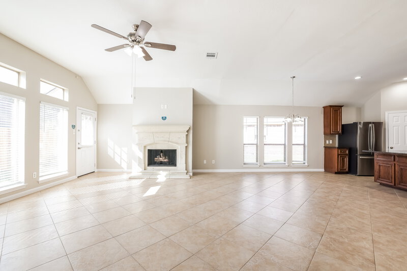 2,355/Mo, 26970 Armor Smith Dr Kingwood, TX 77339 Living Room View