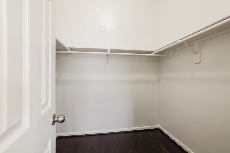 2,355/Mo, 26970 Armor Smith Dr Kingwood, TX 77339 Walk In Closet View