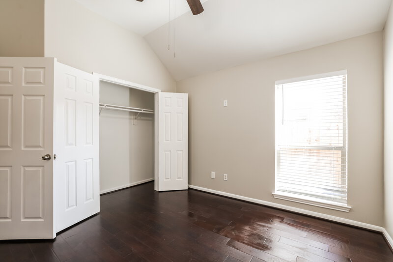 2,355/Mo, 26970 Armor Smith Dr Kingwood, TX 77339 Bedroom View 2
