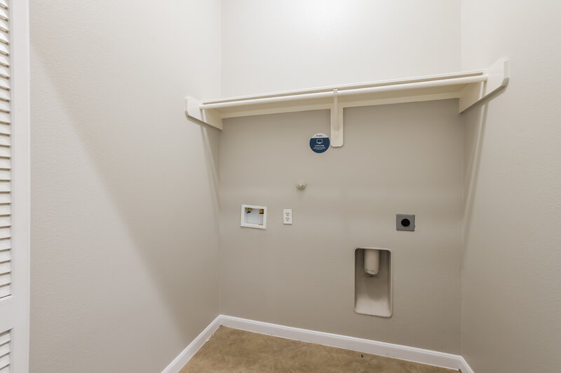 2,355/Mo, 26970 Armor Smith Dr Kingwood, TX 77339 Laundry Room View
