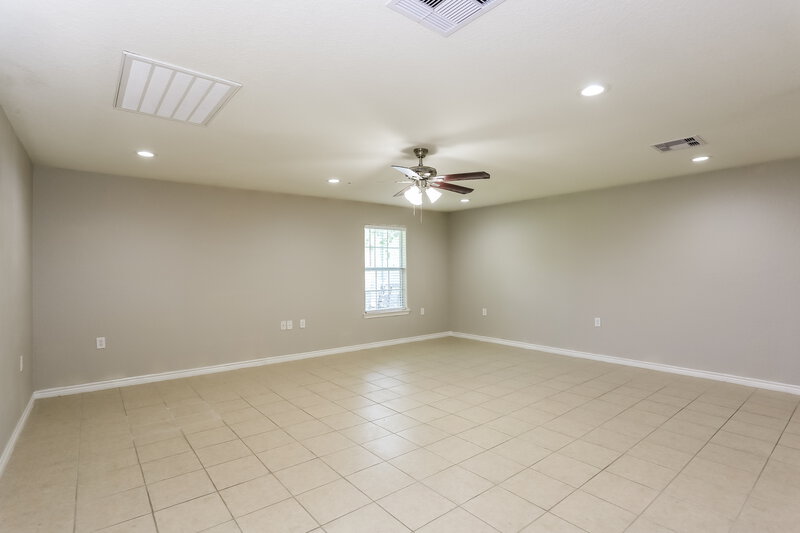1,545/Mo, 234 Ridge Dr Crosby, TX 77532 Living Room View