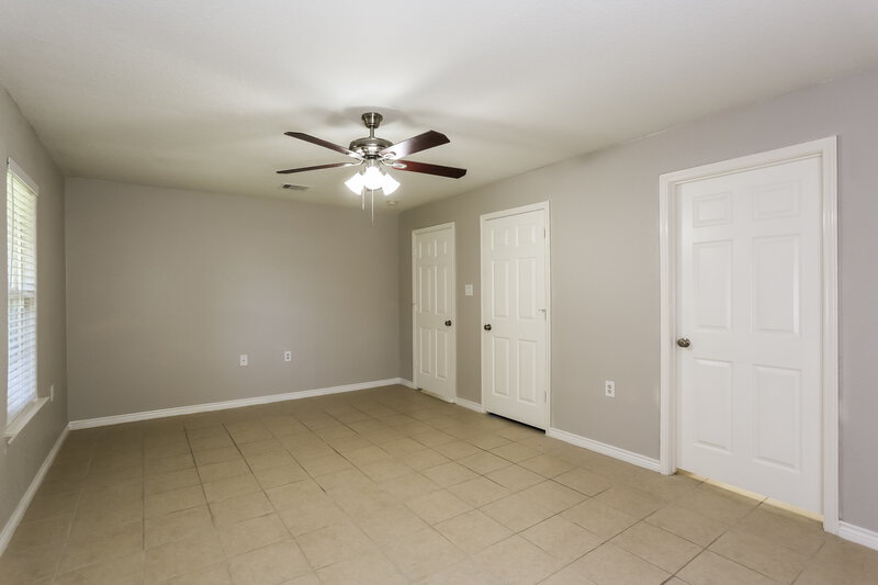 1,545/Mo, 234 Ridge Dr Crosby, TX 77532 Main Bedroom View 2