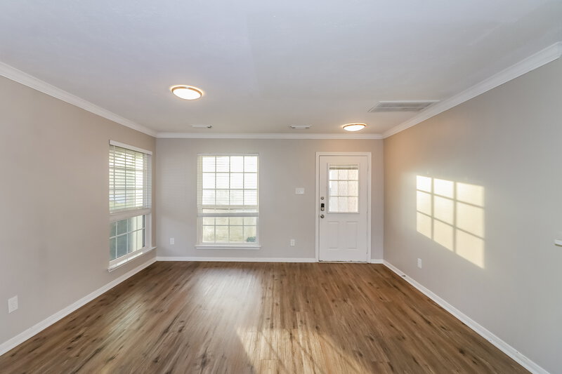 1,915/Mo, 2406 Glenholly Park Dr Sugar Land, TX 77498 Living Room View