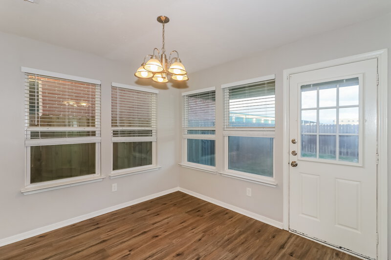1,915/Mo, 2406 Glenholly Park Dr Sugar Land, TX 77498 Breakfast Nook View