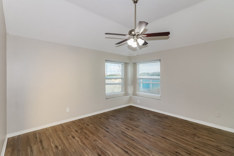 1,915/Mo, 2406 Glenholly Park Dr Sugar Land, TX 77498 Main Bedroom View