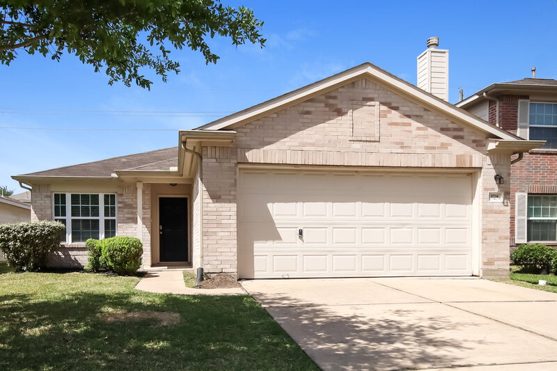 2,125/Mo, 17714 Manchester Point Ln Richmond, TX 77407 External View