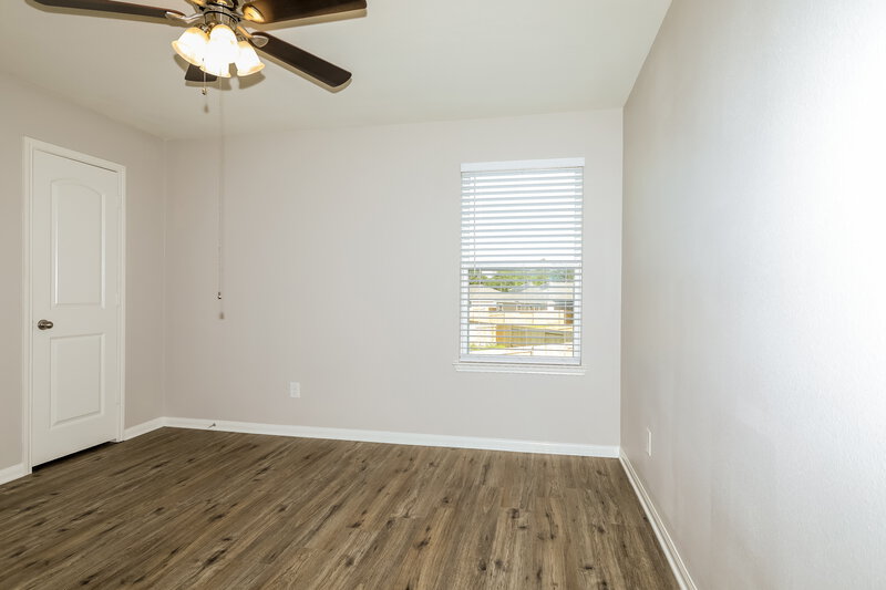1,635/Mo, 28009 Irving Dr Magnolia, TX 77355 Bedroom View 2
