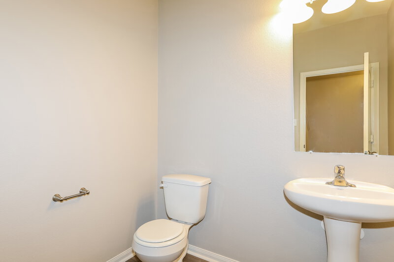 1,635/Mo, 28009 Irving Dr Magnolia, TX 77355 Bathroom View 2