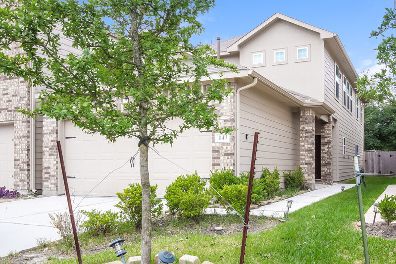 2,345/Mo, 11411 Hackmatack Way Houston, TX 77066 External View