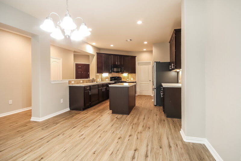 2,345/Mo, 11411 Hackmatack Way Houston, TX 77066 Dining Room View