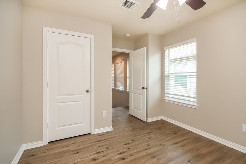 2,345/Mo, 11411 Hackmatack Way Houston, TX 77066 Bedroom View 2