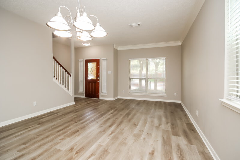 2,325/Mo, 8210 Point Pendleton Dr Tomball, TX 77375 Dining Room View 2