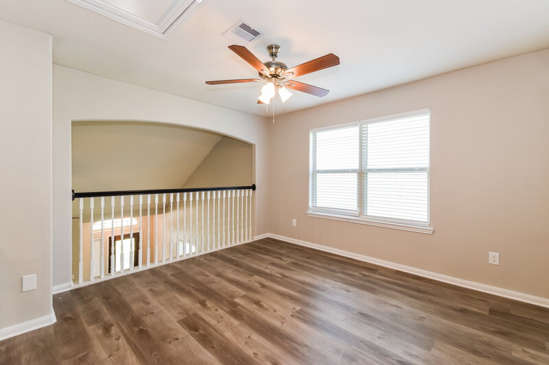 2,075/Mo, 5135 Lagoon Ct Bacliff, TX 77518 Loft View