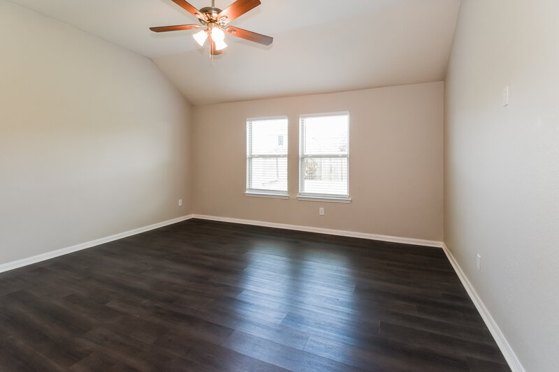 2,075/Mo, 5135 Lagoon Ct Bacliff, TX 77518 Main Bedroom View