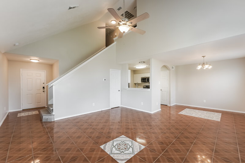 1,965/Mo, 14011 Maximos Dr Houston, TX 77083 Dining Room View 2