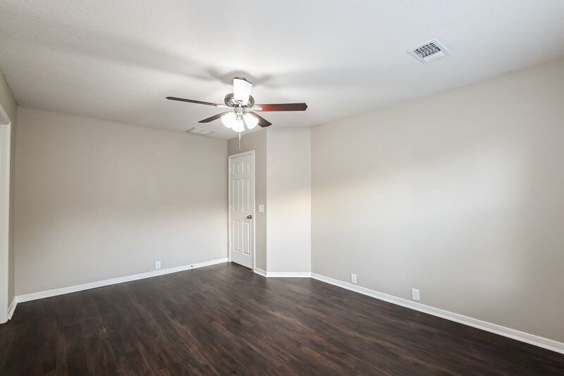 2,425/Mo, 10403 Falling River Dr Houston, TX 77095 Main Bedroom View 2