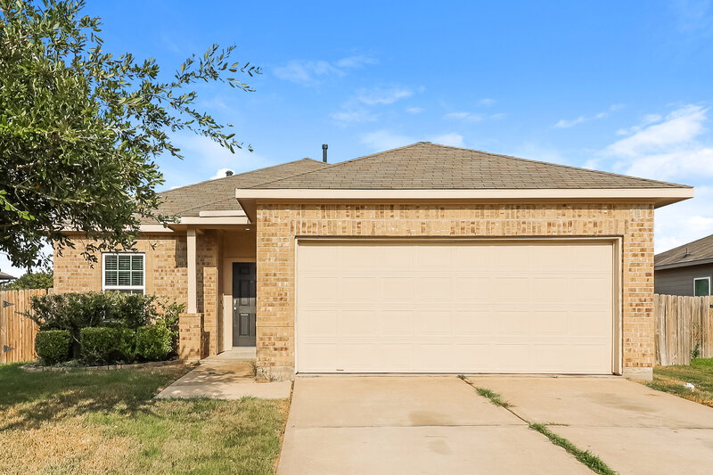 1,660/Mo, 2211 Moss Bluff Ln Rosenberg, TX 77471 External View