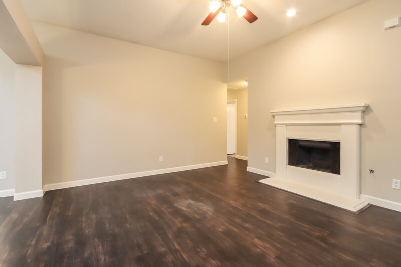 2,370/Mo, 1921 Cameo Ct League City, TX 77573 Living Room View