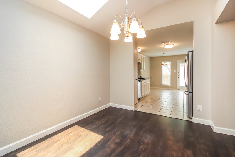 2,370/Mo, 1921 Cameo Ct League City, TX 77573 Dining Room View 2