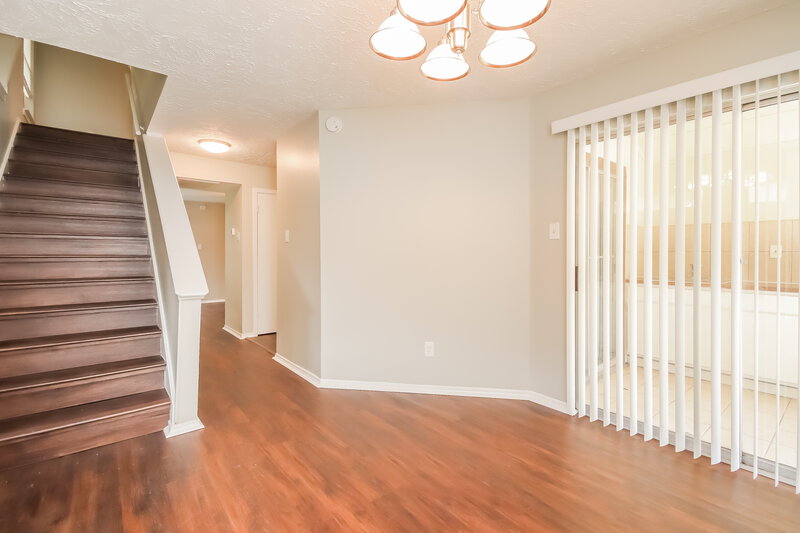 2,015/Mo, 9411 Spindlewood Dr Houston, TX 77083 Foyer View