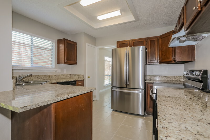 1,760/Mo, 16919 Amidon Dr Spring, TX 77379 Kitchen View 2