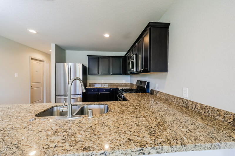 2,315/Mo, 2602 Ski Lodge Dr Spring, TX 77373 Kitchen View