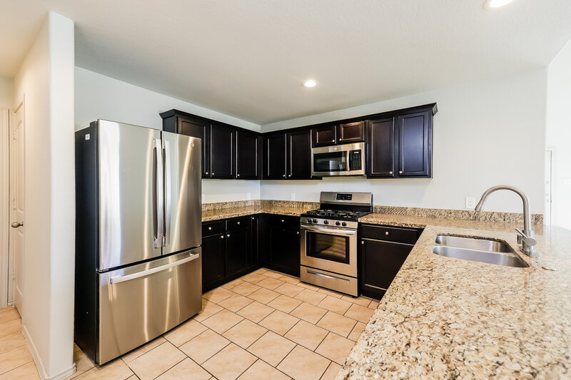 2,315/Mo, 2602 Ski Lodge Dr Spring, TX 77373 Kitchen View 2