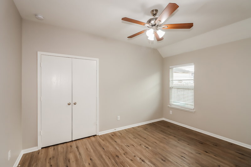 2,135/Mo, 911 Blair Field Ln Fresno, TX 77545 Bedroom View 2