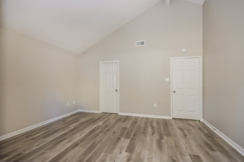 1,785/Mo, 16210 S Helm Ct Crosby, TX 77532 Main Bedroom View 2