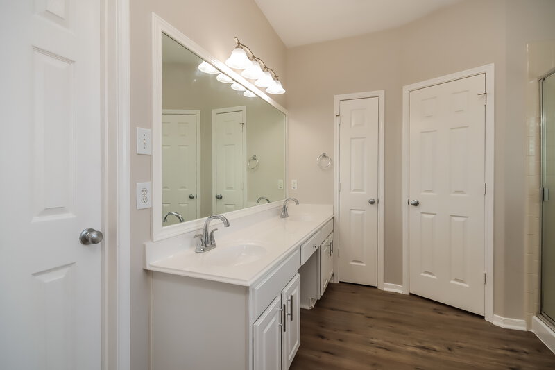 2,985/Mo, 12011 Summer Range Dr Humble, TX 77346 Main Bathroom View