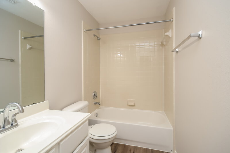 2,985/Mo, 12011 Summer Range Dr Humble, TX 77346 Bathroom View