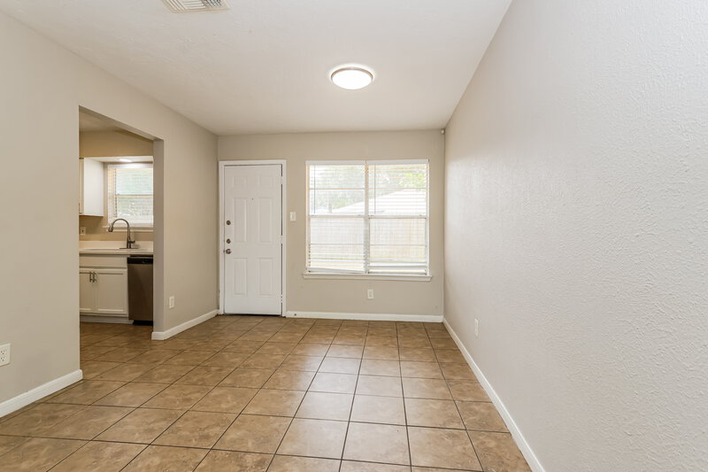 1,750/Mo, 8514 Forest Point Dr Humble, TX 77338 Dining Room View