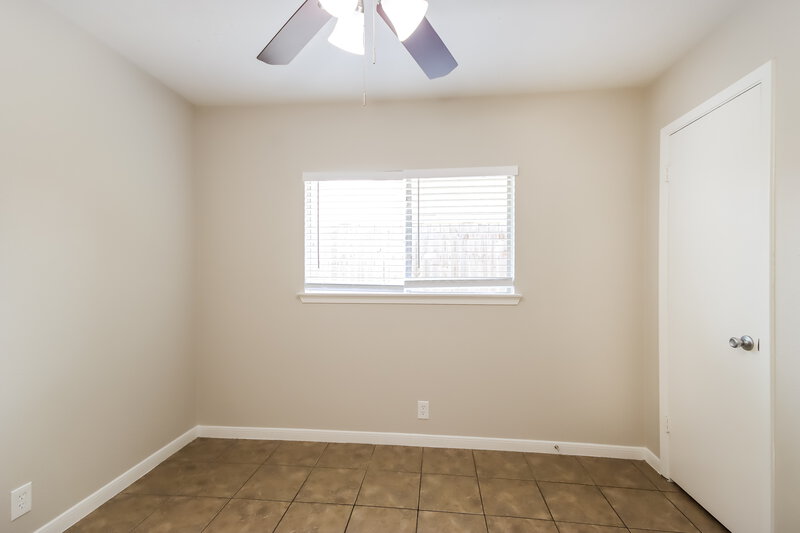 1,760/Mo, 8514 Forest Point Dr Humble, TX 77338 Bedroom View 3