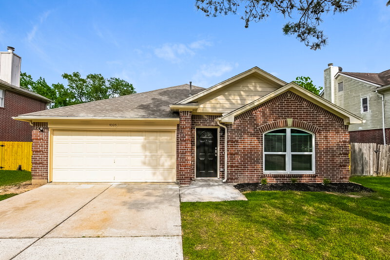 2,170/Mo, 4305 Kingfish Dr Seabrook, TX 77586 External View