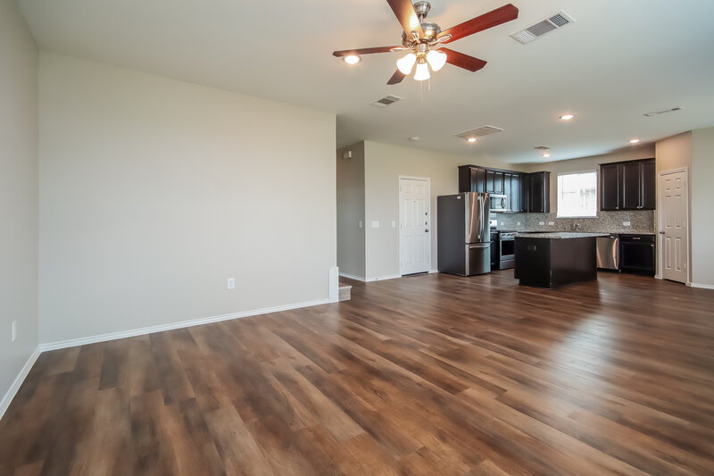 2,200/Mo, 5907 Palomaville Ct Katy, TX 77493 Living Room View