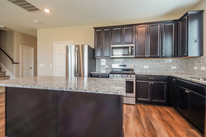 2,200/Mo, 5907 Palomaville Ct Katy, TX 77493 Kitchen View 2