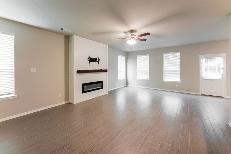 1,950/Mo, 25542 Valverdant Ct Porter, TX 77365 Misc View 2