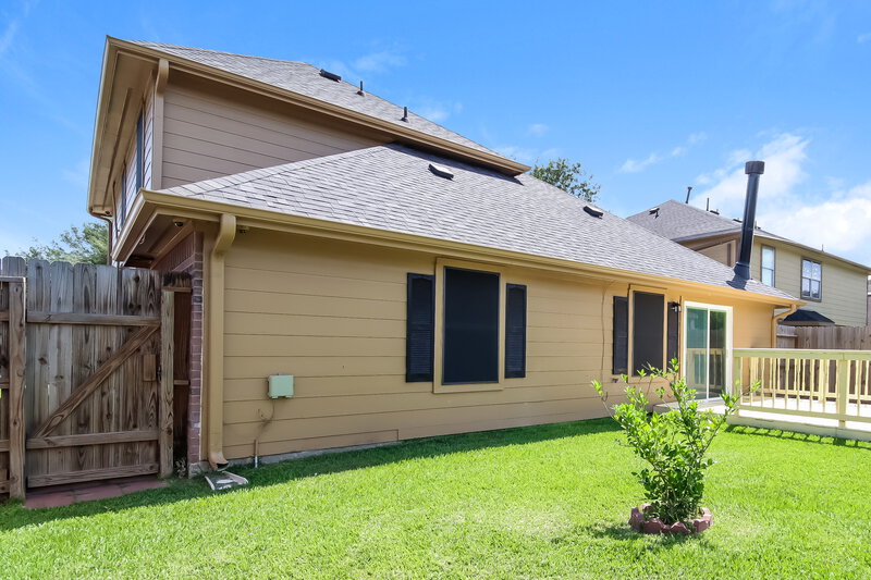 2,160/Mo, 6615 Lower Arrow Dr Houston, TX 77086 Rear View