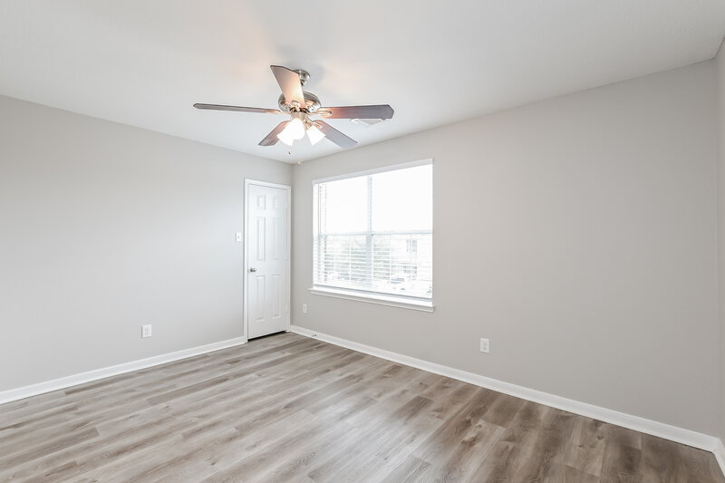 2,735/Mo, 28868 San Bernard River Loop Spring, TX 77386 Main Bedroom View 2