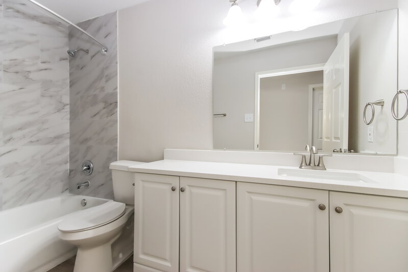 2,195/Mo, 910 Taylor Ridge Dr Spring, TX 77373 Bathroom View