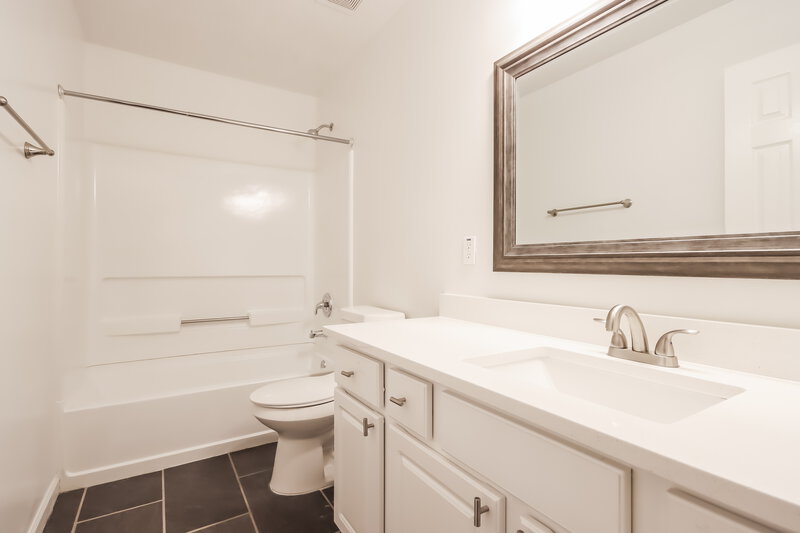 1,805/Mo, 1615 Trail Oaks Ct Humble, TX 77339 Bathroom View