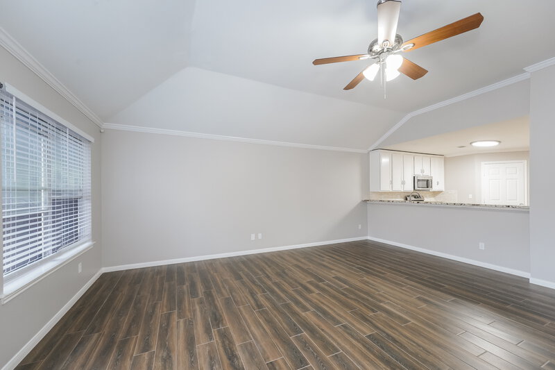 1,935/Mo, 2715 Hidden Spring Falls Dr Spring, TX 77386 Living Room View 4