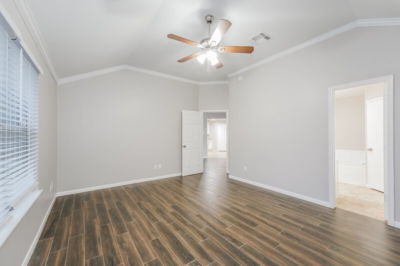 1,935/Mo, 2715 Hidden Spring Falls Dr Spring, TX 77386 Main Bedroom View