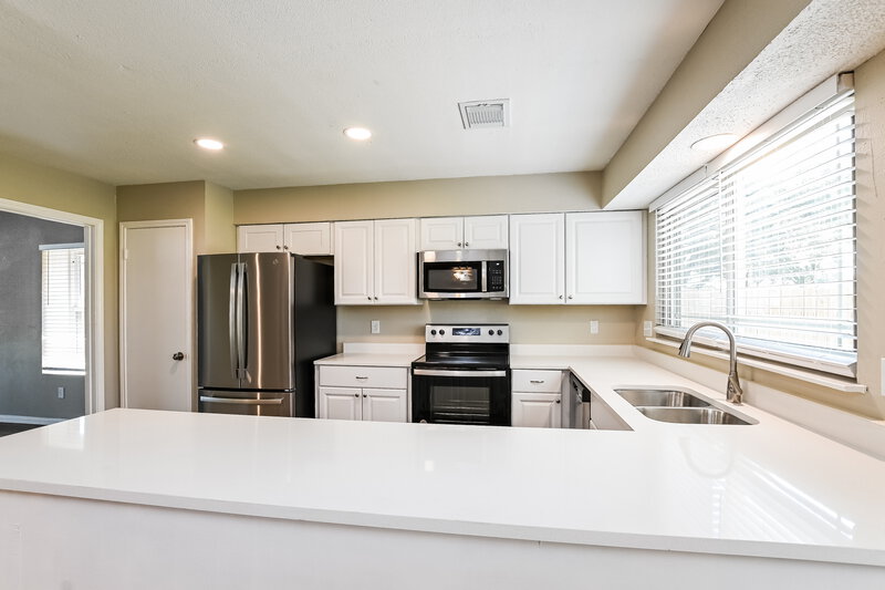 1,915/Mo, 2511 Owens Cross Dr Houston, TX 77067 Misc View 6