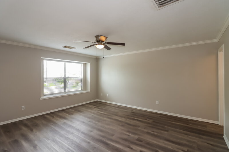 2,190/Mo, 16323 Rapidcreek Dr Houston, TX 77053 Main Bedroom View
