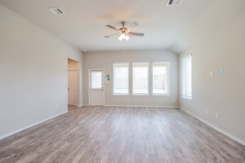 2,630/Mo, 21418 Elk Haven Ln Porter, TX 77365 Living Room View