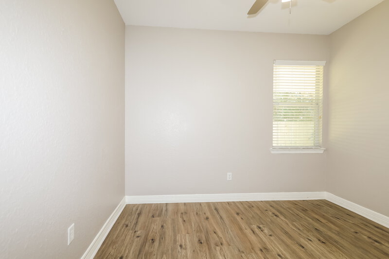 1,900/Mo, 6815 Durango Creek Dr Magnolia, TX 77354 Bedroom View 3